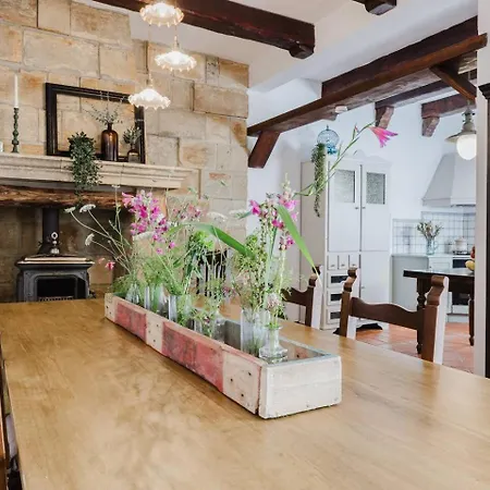 The Rustique - 3bed House In Mellieha By Homely! *