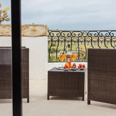 The Rustique - 3bed House In Mellieha By Homely! Vakantiehuis