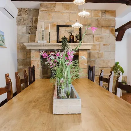 The Rustique - 3bed House In Mellieha By Homely! *